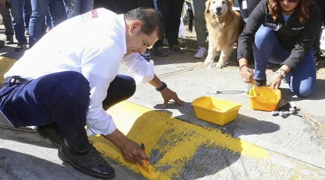 Armenta al servicio de Puebla con Faenas comunitarias
