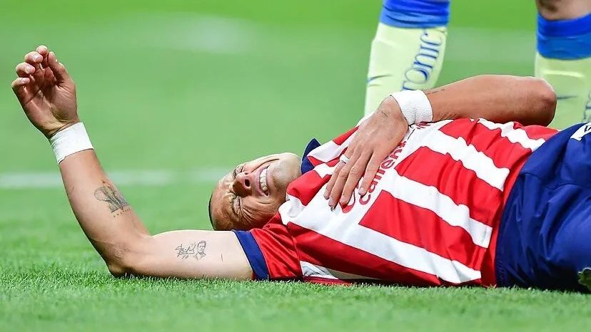 El “Chicharito” en polémica