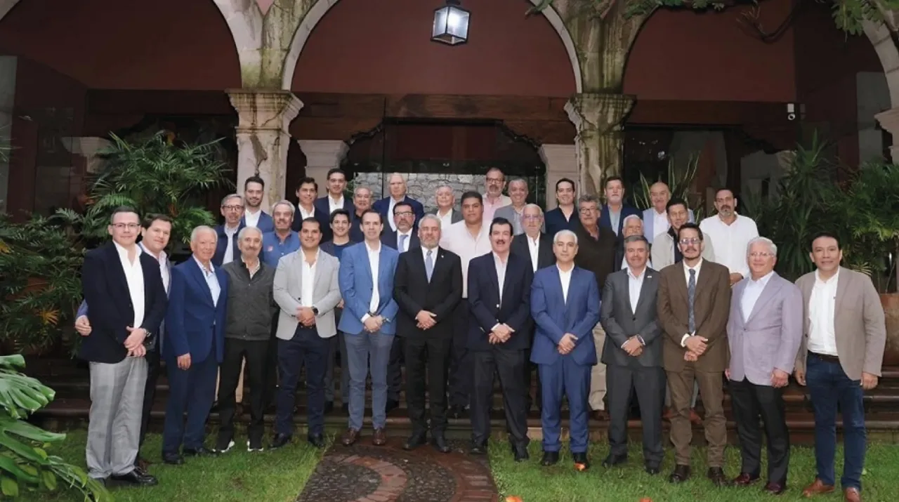 Michoacán garantiza seguridad e infraestructura a empresarios