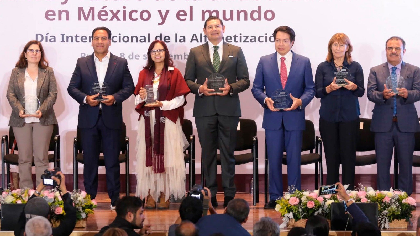 Conmemora Puebla el día internacional de la alfabetización