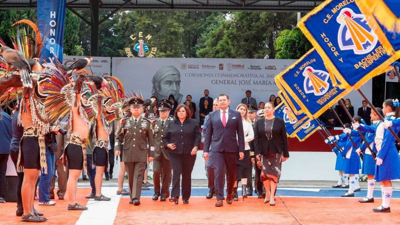 En Puebla, “La patria es primero”