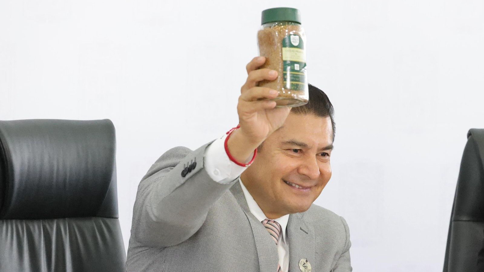 Gobierno de Puebla reactivará 200,000 hectáreas de campo en 2026