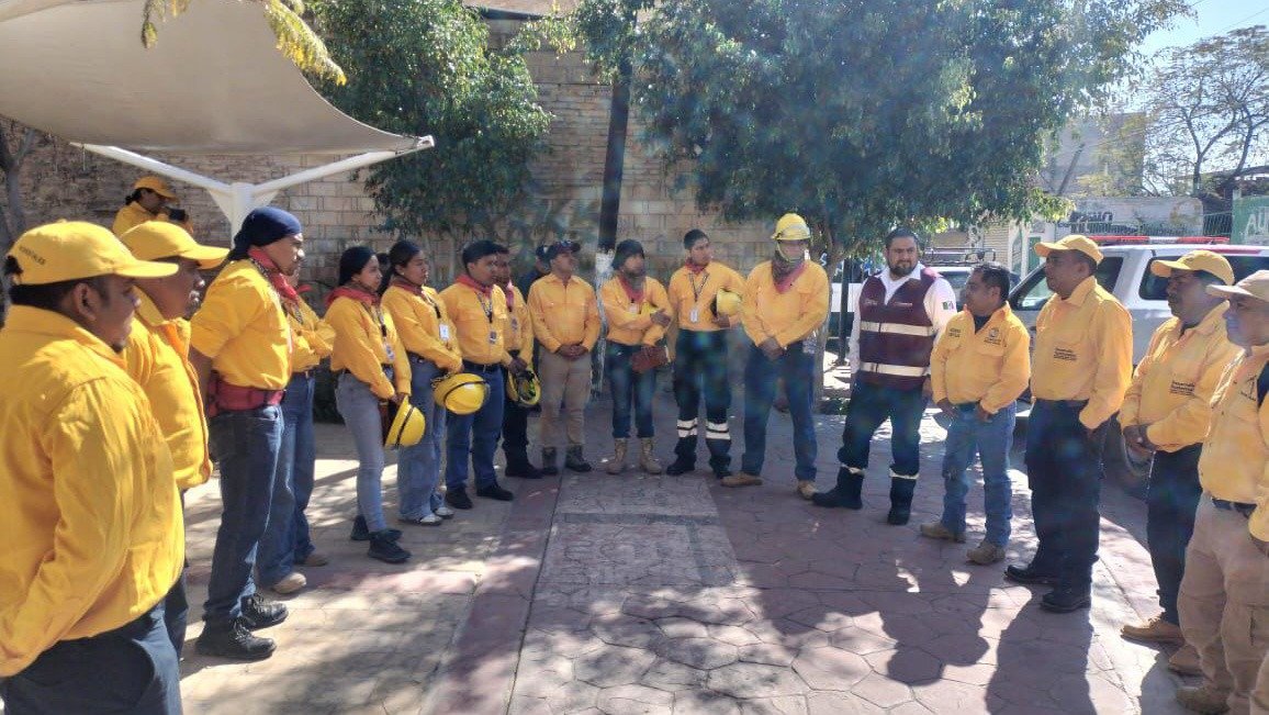 Protección Civil de Puebla amplia habilidades contra incendios forestales