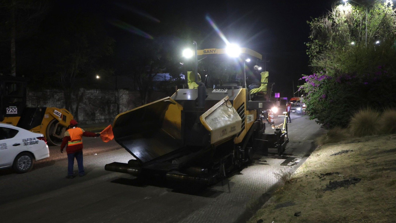Alejandro Armenta supervisa rehabilitación de la Diagonal de Defensores de la República