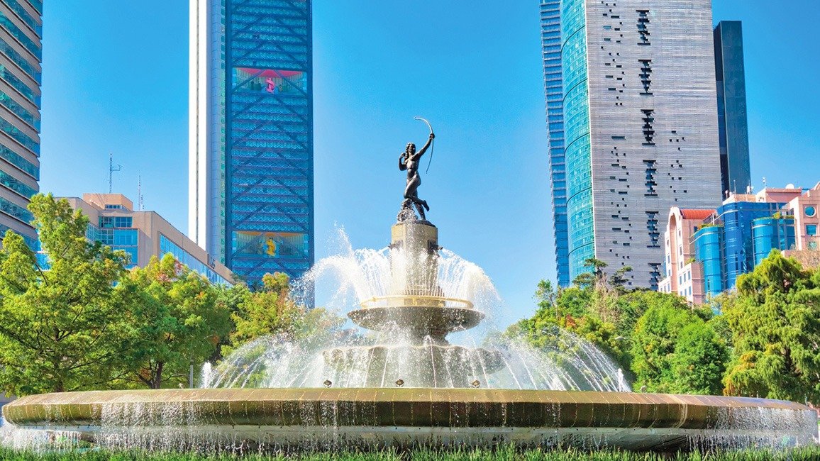 Una flecha que cruza el cielo capitalino. La Diana Cazadora