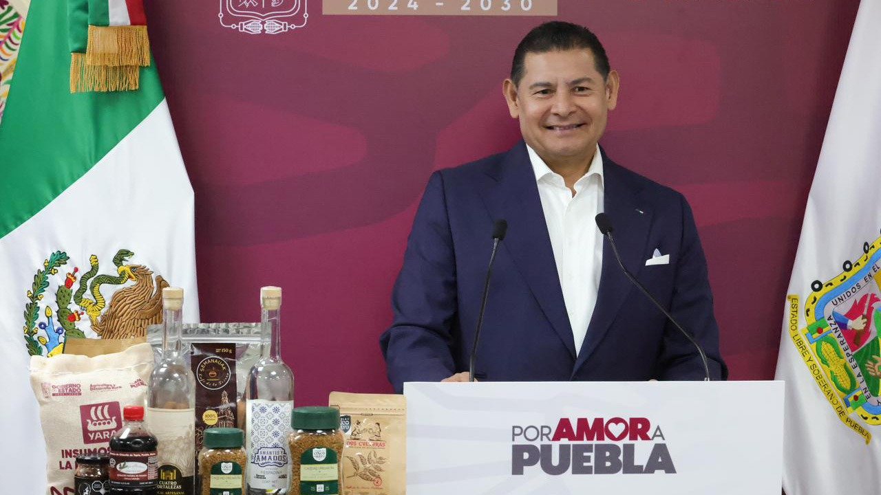 Gobierno de Puebla concreta justicia en el campo con inversión constante