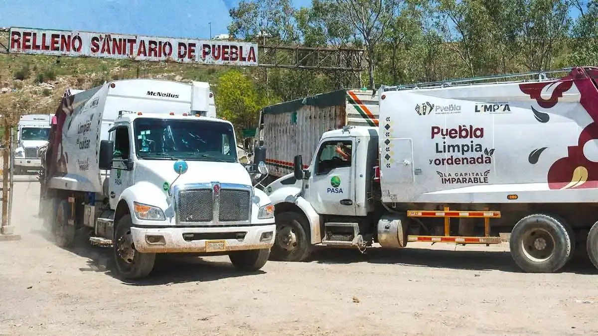 Cierran basurero de Chiltepeque y desechos son trasladados a relleno de Atlixco