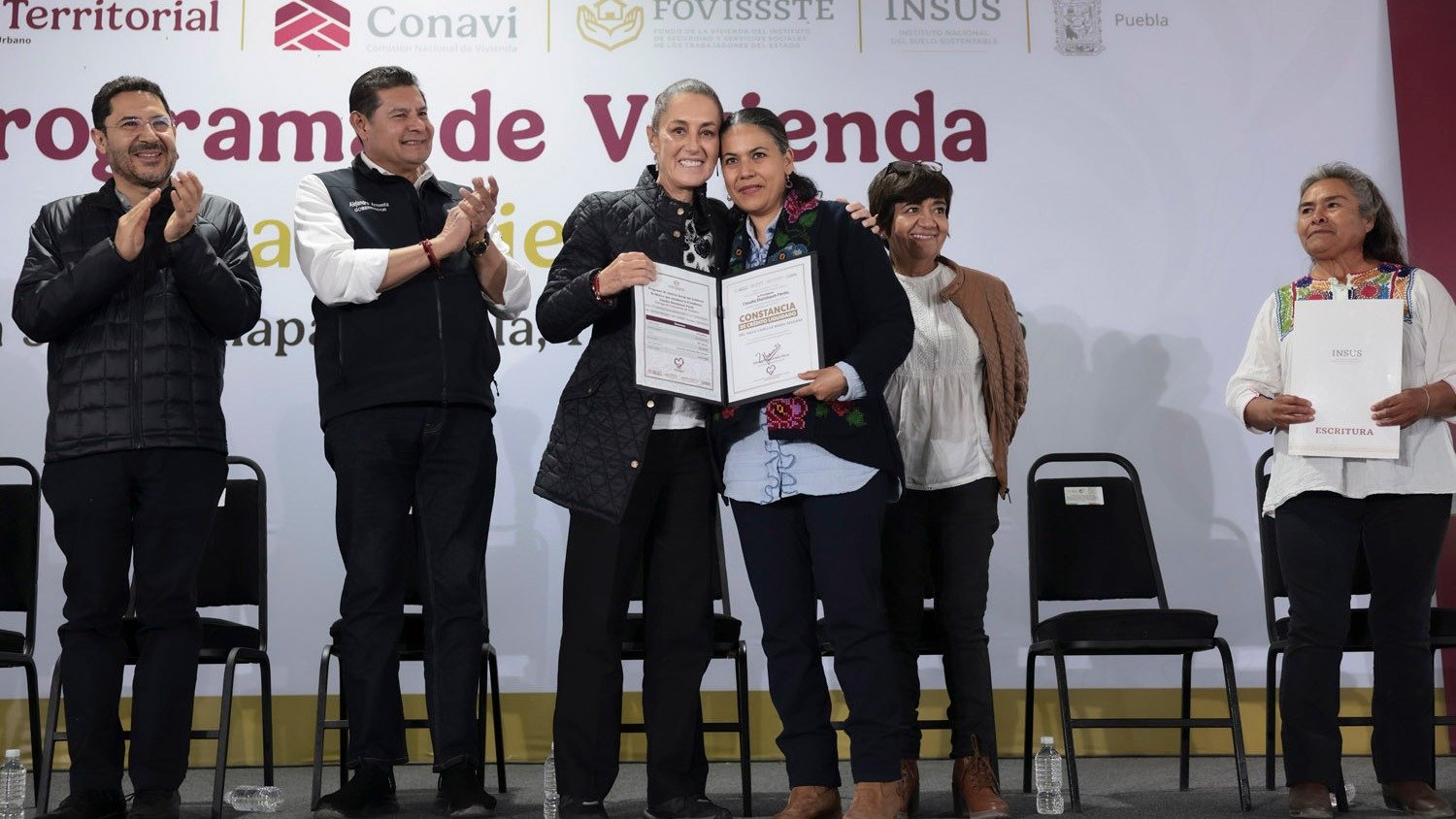 Gobierno Impulsa histórico programa de vivienda para 35 mil familias en Puebla