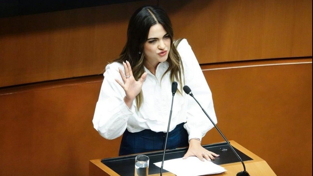 Rumbo a 2027: Andrea Chávez, entre el liderazgo en encuestas y la polémica