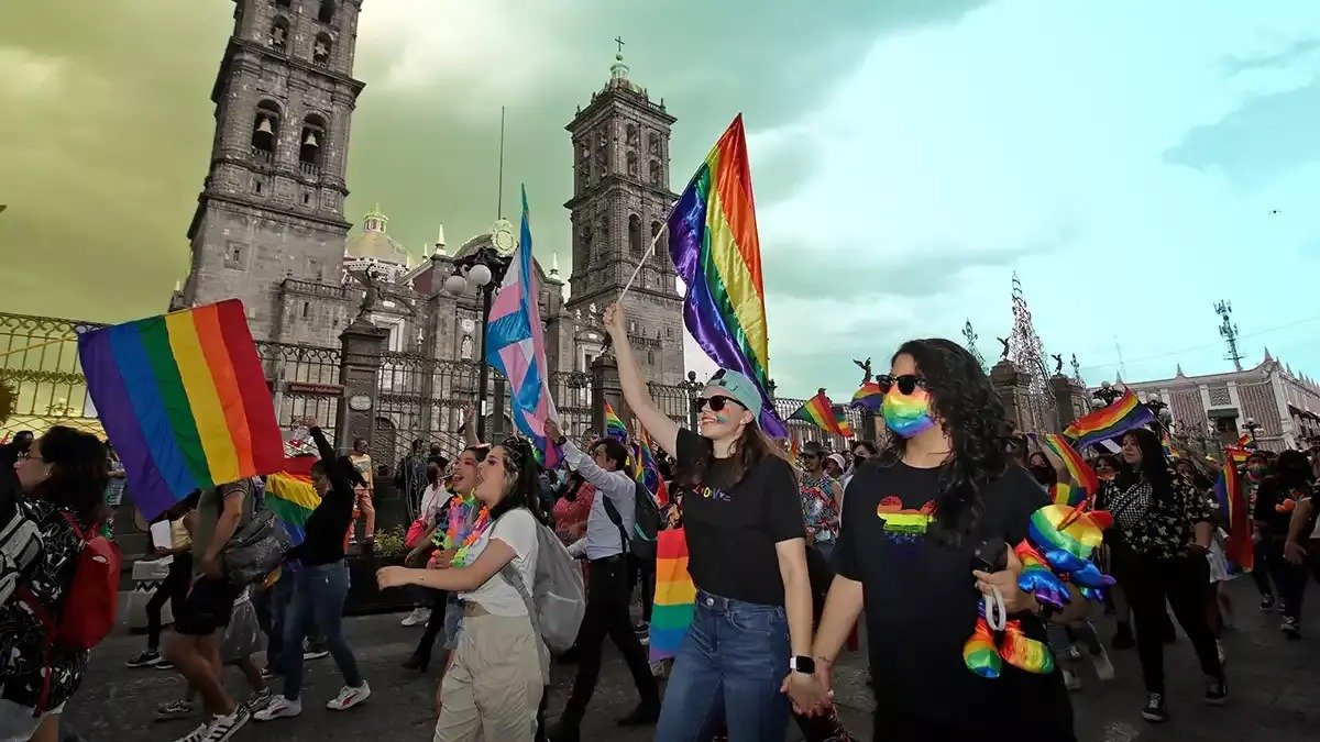 ¿Cómo surgió el movimiento LGBTIQ+ en Puebla? Una lucha que transformó la historia de la diversidad  