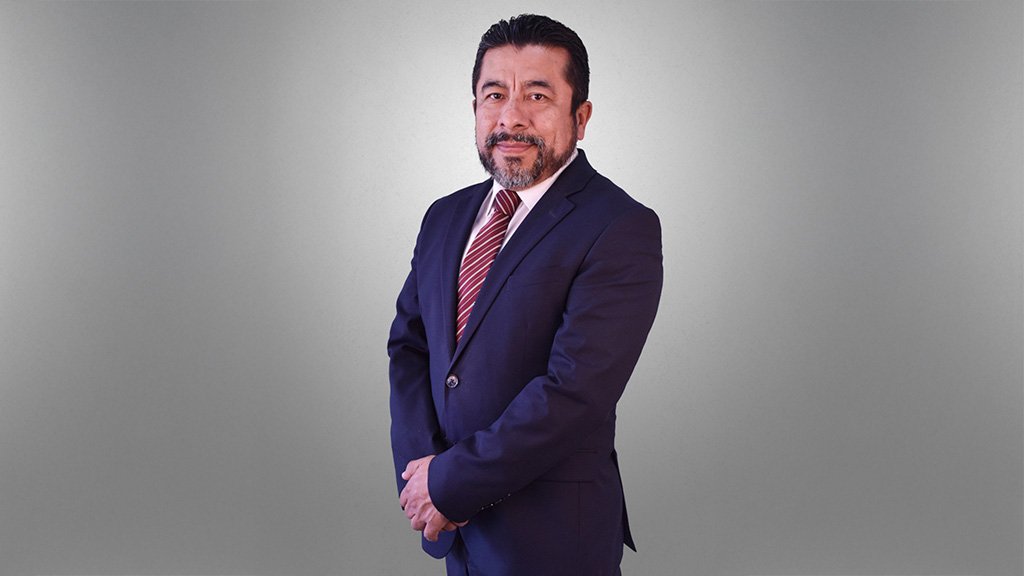 Alejandro Espidio Reyes: el funcionario encargado de vigilar al gobierno de Puebla
