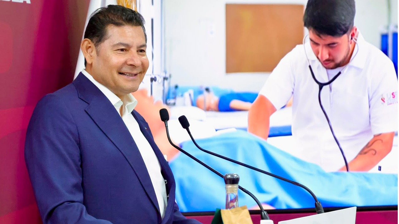 Con nueva infraestructura educativa estatal jóvenes poblanos se forman para el desarrollo inclusivo