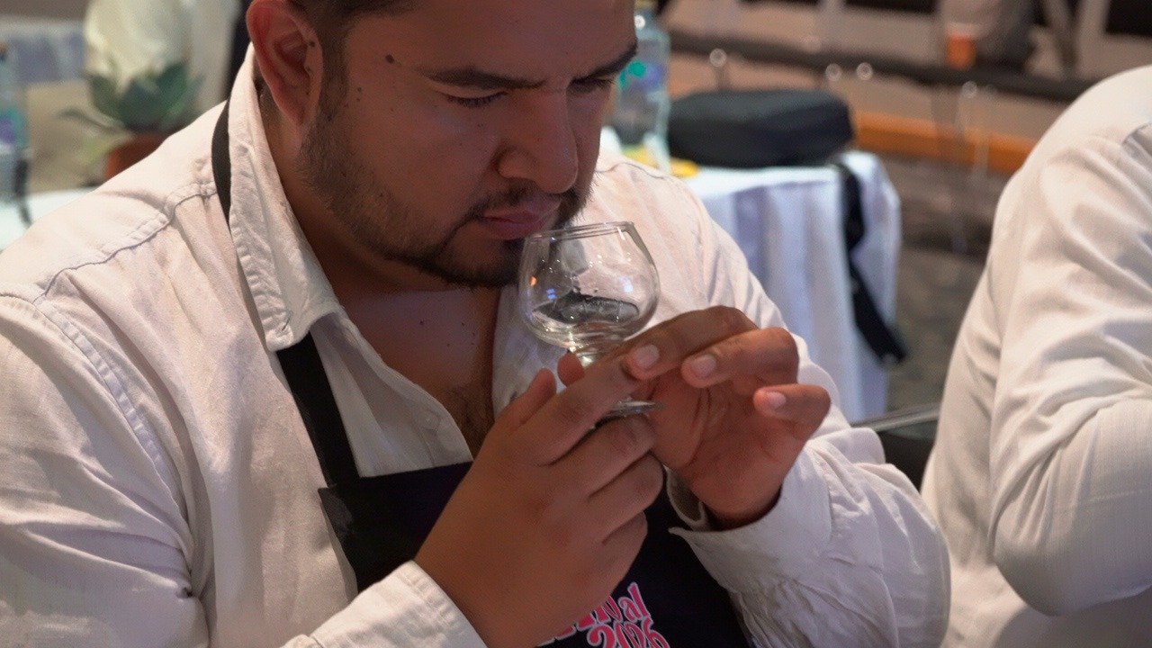 Puebla convierte al mezcal artesanal en orgullo con valor comercial