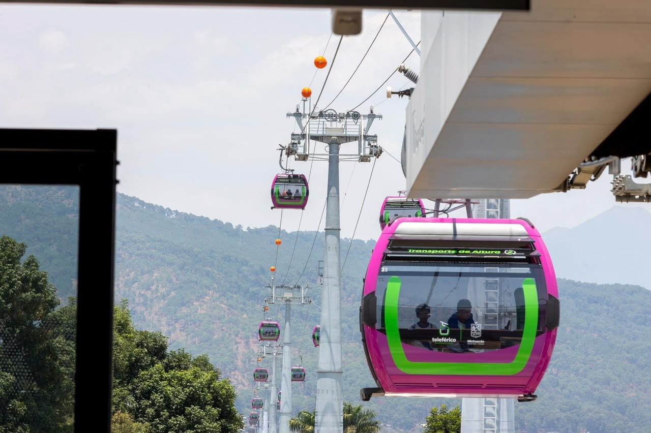 Teleférico de Uruapan se consolida como transporte de clase mundial