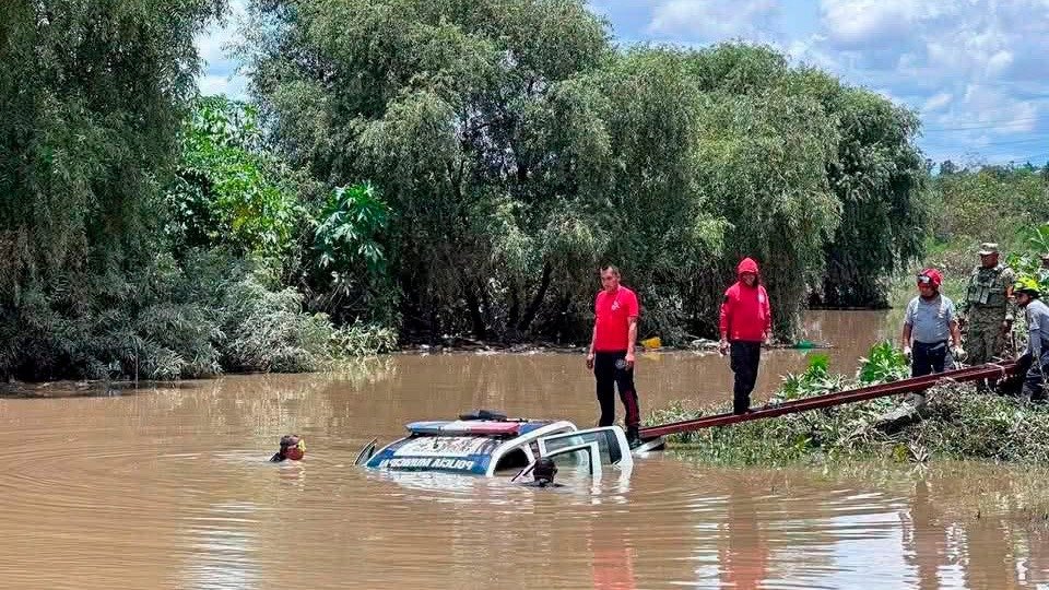 Tragedia en Ocoyucan. Tres mujeres murieron y continúa búsqueda de policía municipal