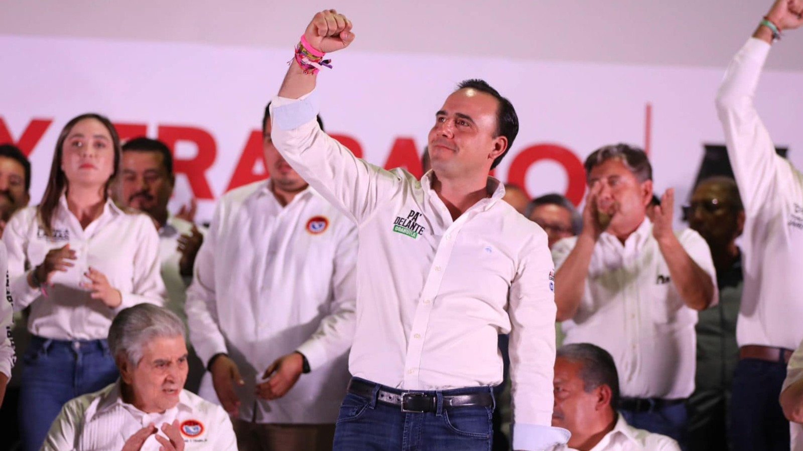 Manolo Jiménez, uno de los gobernadores mejores evaluado del país