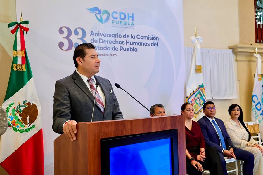 Gobierno de Puebla desmiente supuesto retiro de visa a Alejandro Armenta 
