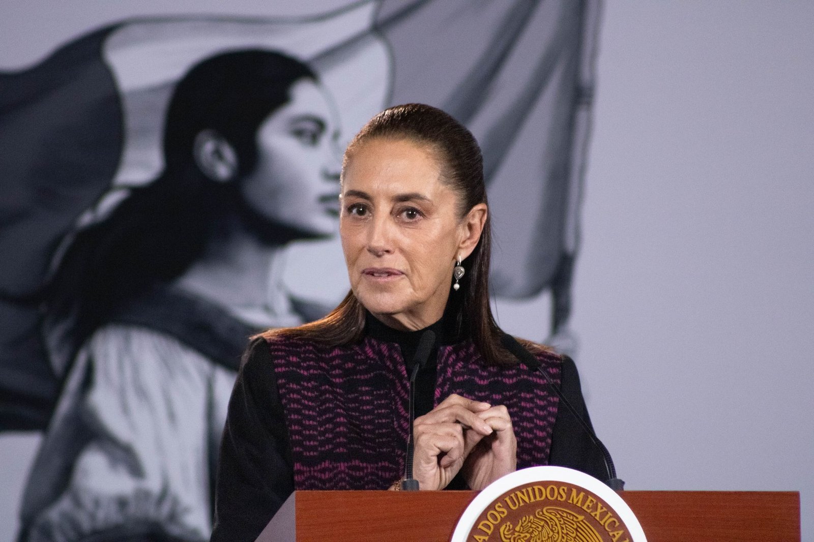Caso Jáuregui sacude Chihuahua: Sheinbaum niega pacto con Maru Campos