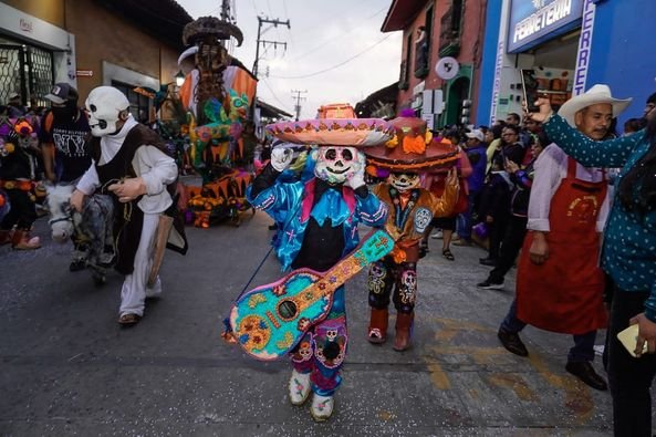 ¡La muerte tiene una cita en Zacapoaxtla y nadie quiere perdérsela!