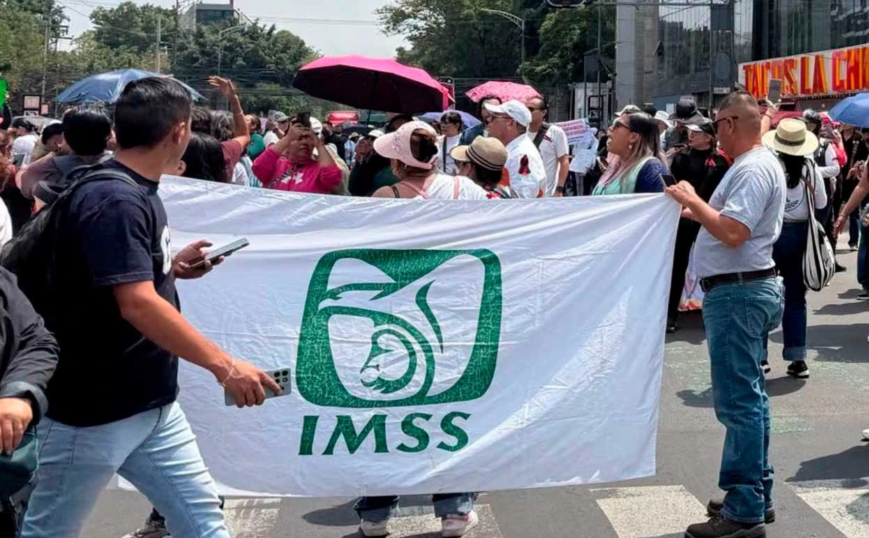 Trabajadores del IMSS continúan movilizaciones en la CDMX